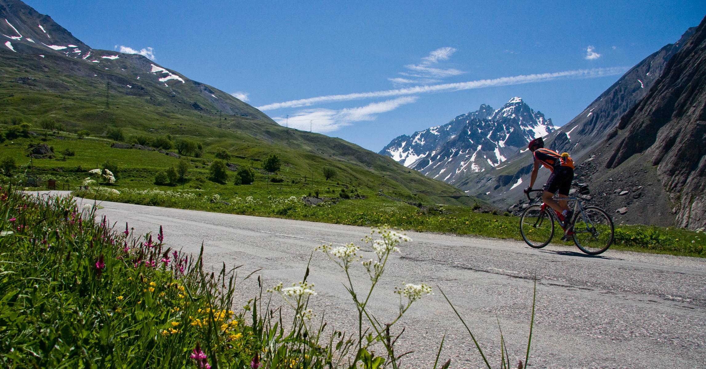 Belfry & Spa By Ligne St Barth Lourdes Eksteriør billede Col de l'Iseran